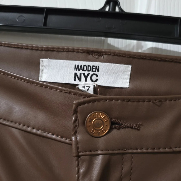 NWOT Madden NYC Brown Faux Leather Straight-Leg Pants, Relaxed Fit, Size 17. - Picture 11 of 12